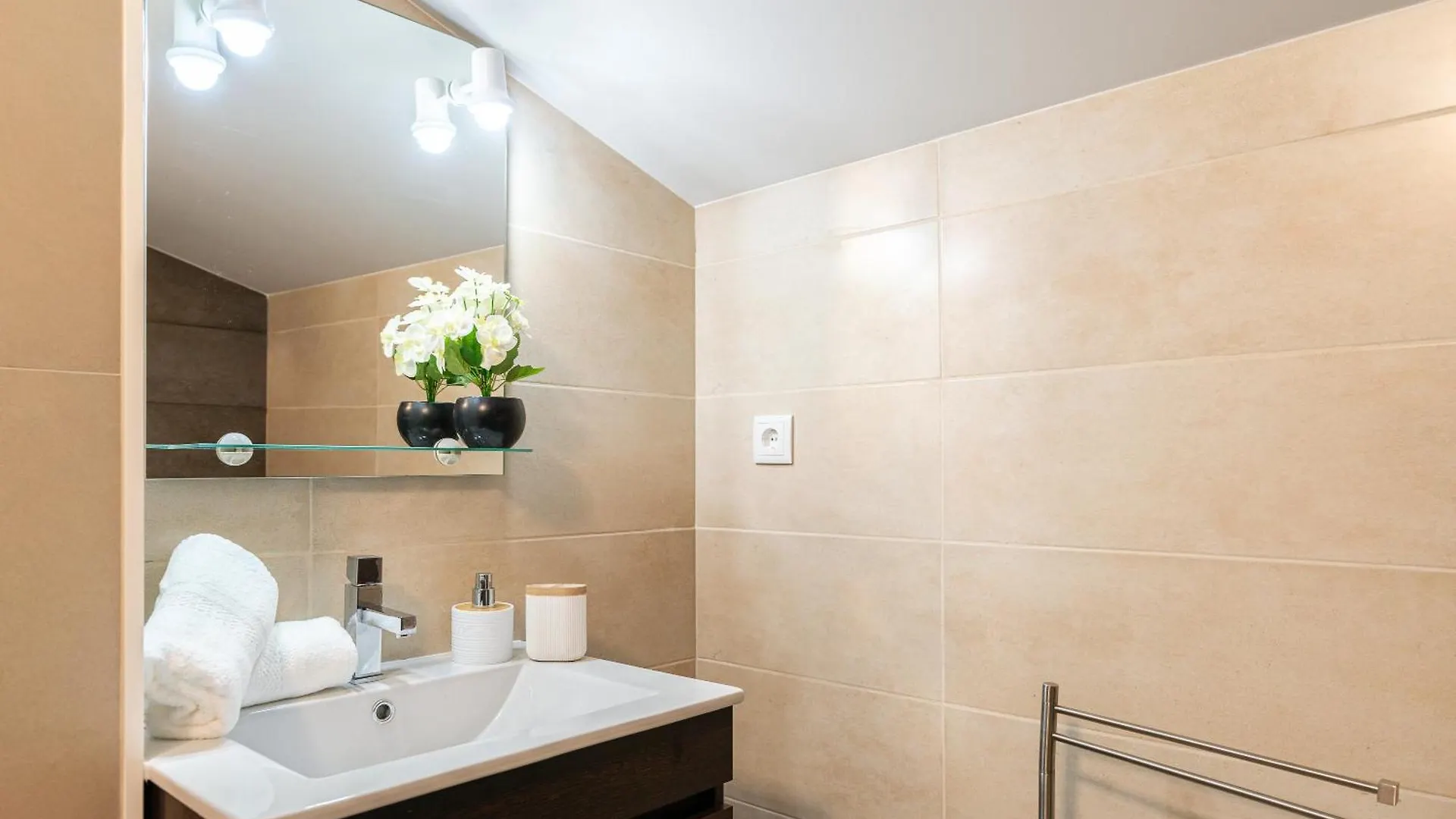 ארקו דה קלחטה Ana'S View, Cozy Apartment, Ac, Sea View & Parking 0*, ארקו דה קלחטה